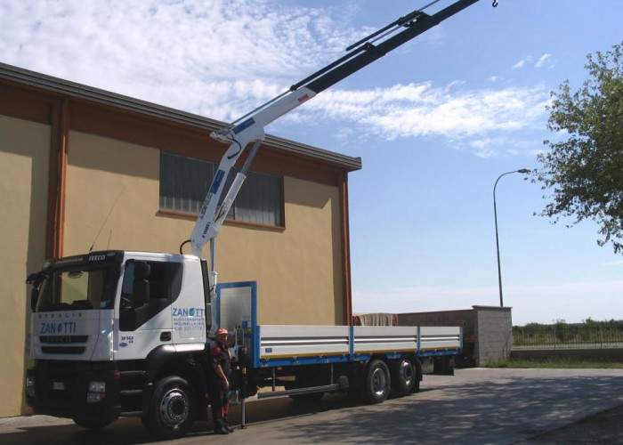 zanotti-autogru-aperta